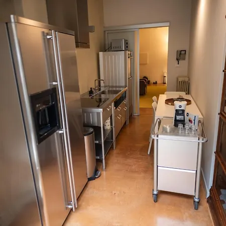 N7 - Rifugio D'epoca Con Posto Auto * Brescia